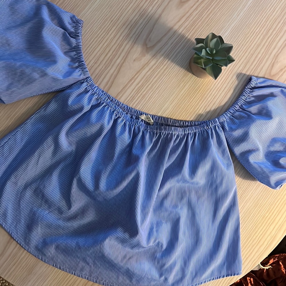 Puff Sleeve Off the Shoulder